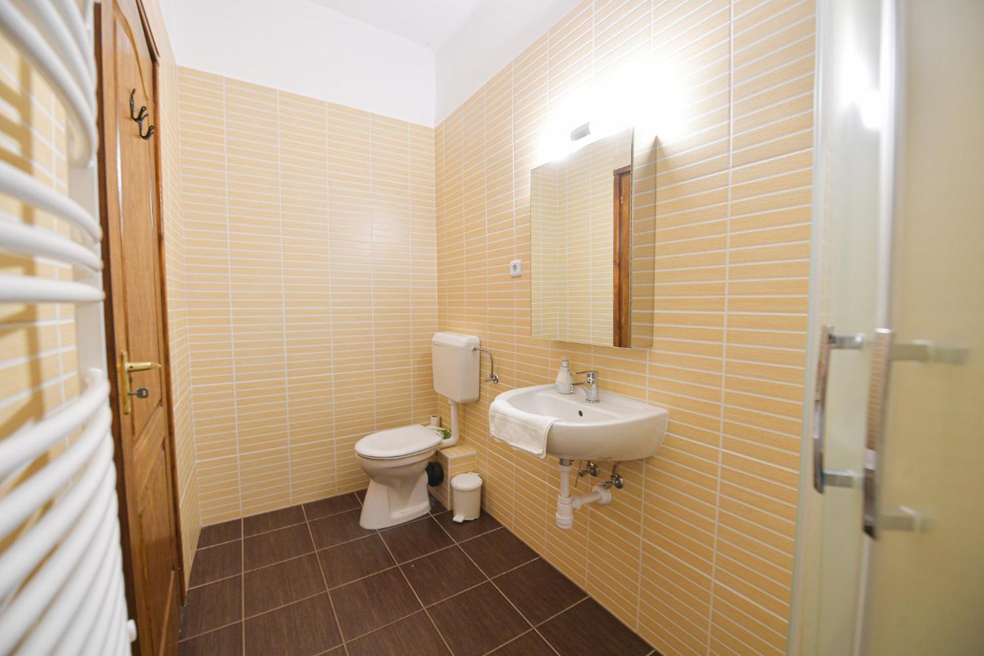 Kokusz Apartmanok Erlau Zimmer foto