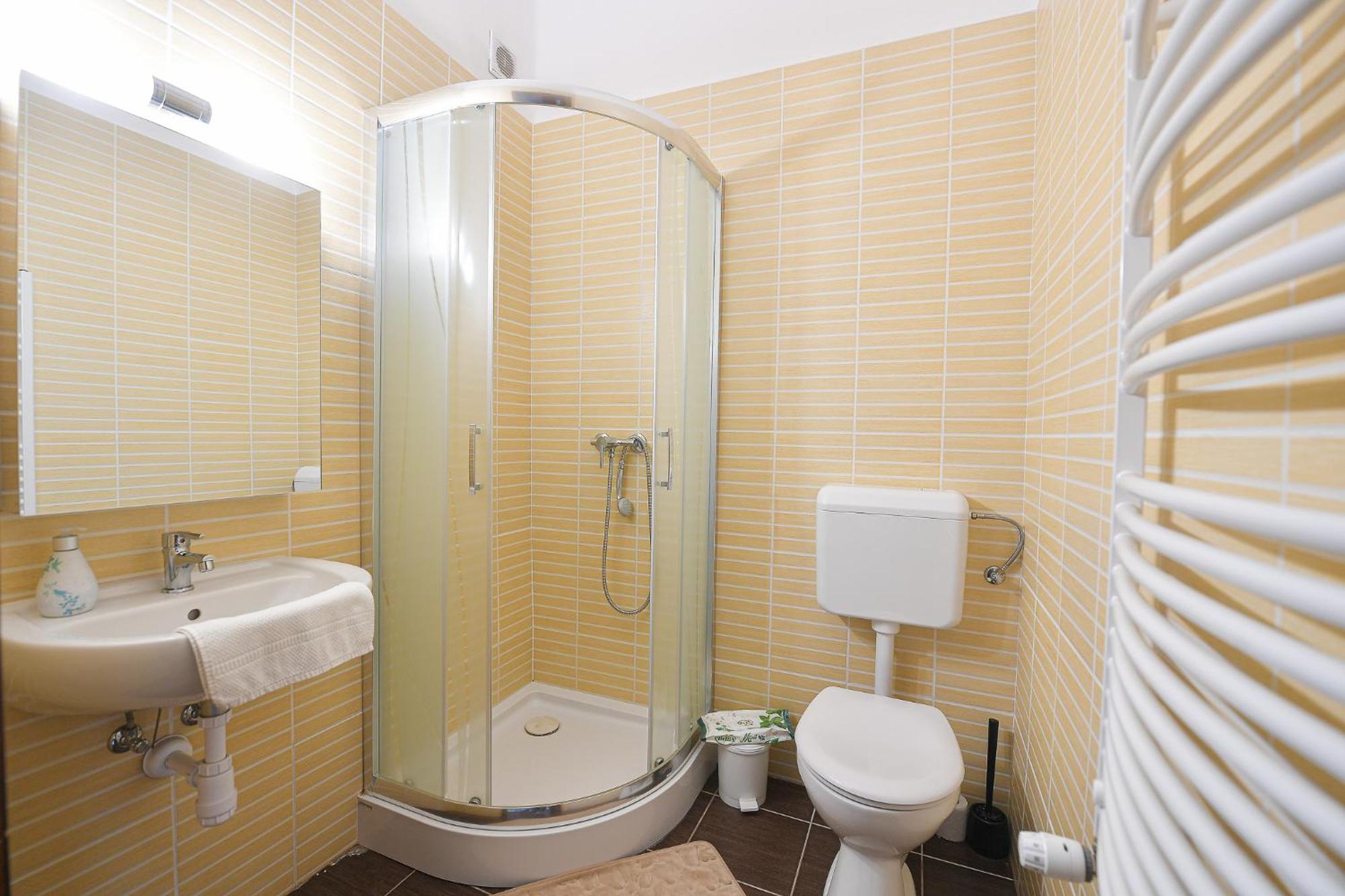 Kokusz Apartmanok Erlau Zimmer foto